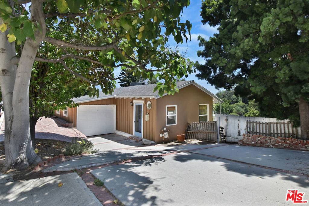 Sherman Oaks, CA 91403,4112 Knobhill DR