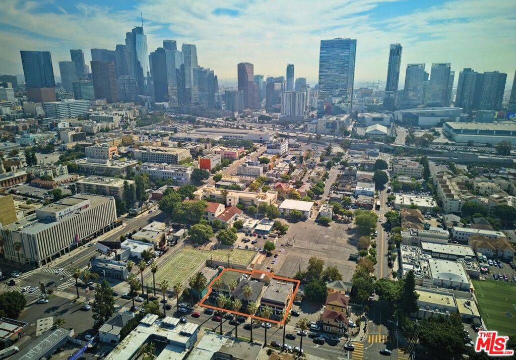 Los Angeles, CA 90015,1030 S Union AVE