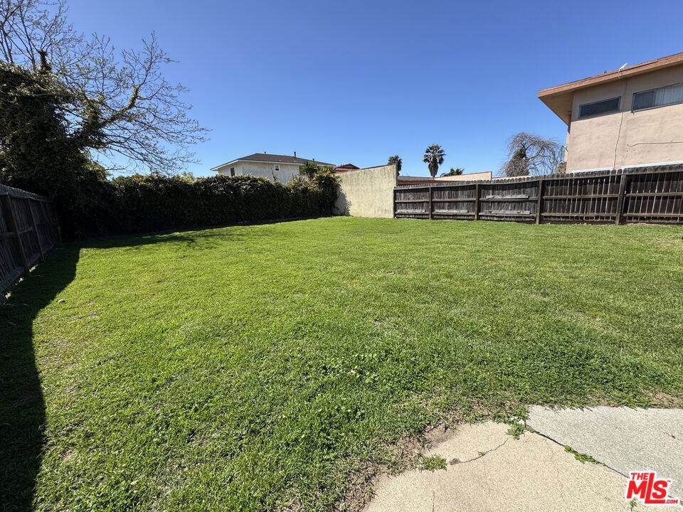 Inglewood, CA 90301,650 Aerick ST