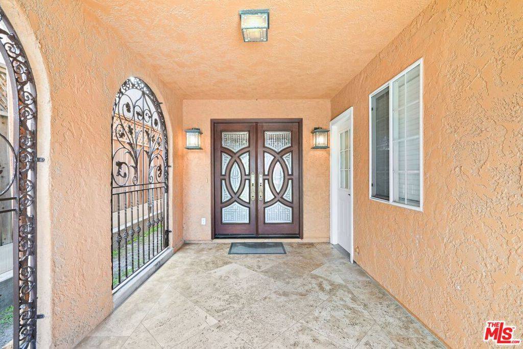 Oxnard, CA 93035,148 Van Nuys AVE
