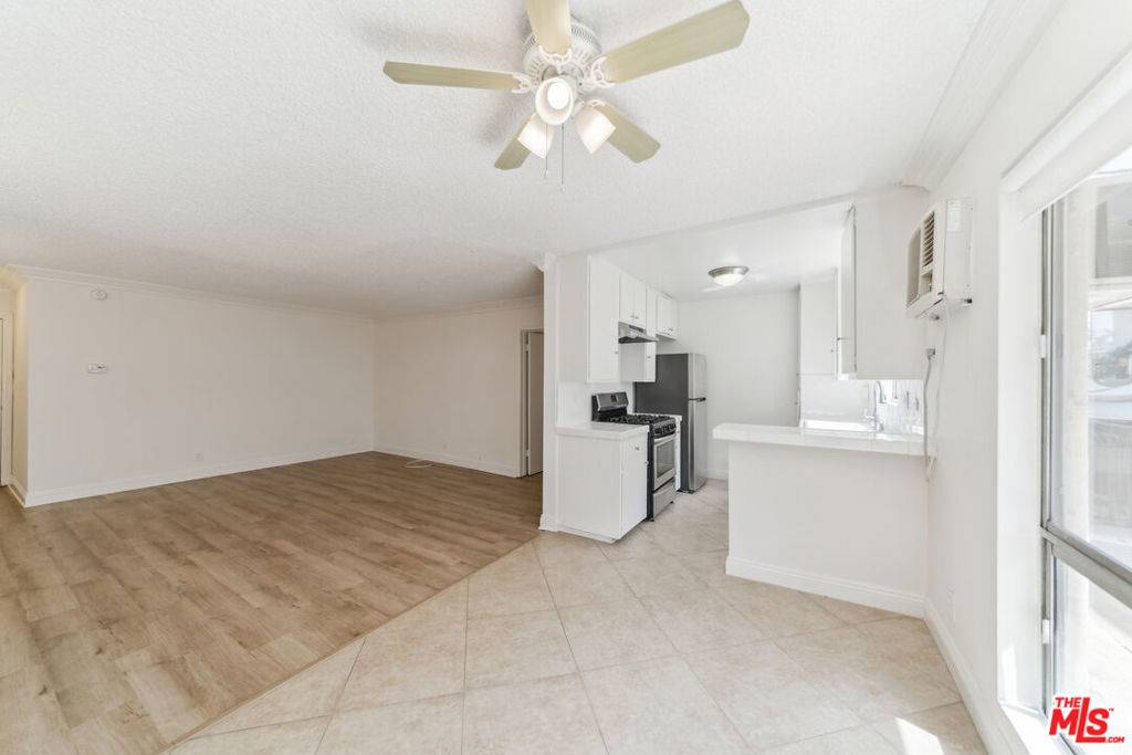 West Hollywood, CA 90046,7540 Hampton AVE #105