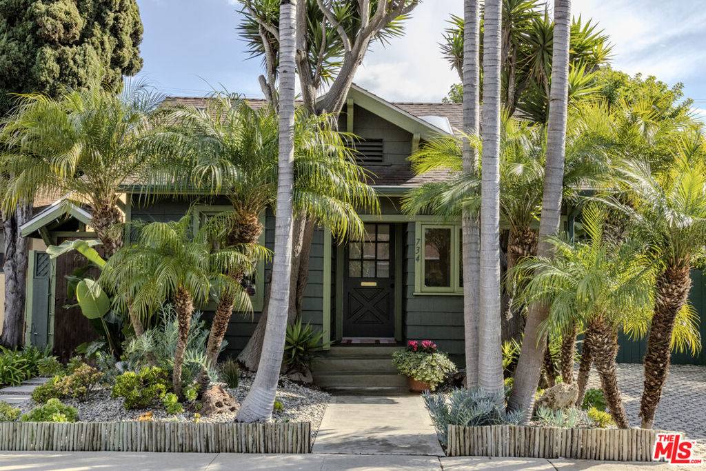 Venice, CA 90291,734 Milwood AVE