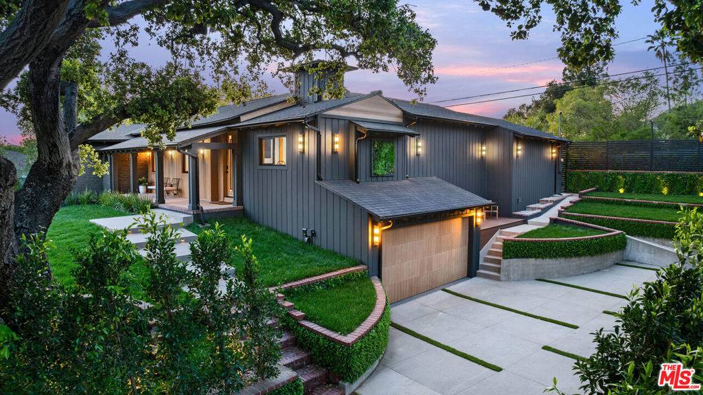 Glendale, CA 91206,655 Woodbury RD