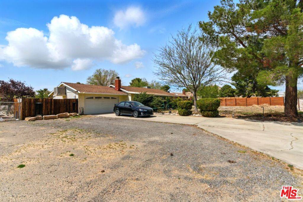 Palmdale, CA 93591,39165 166th ST