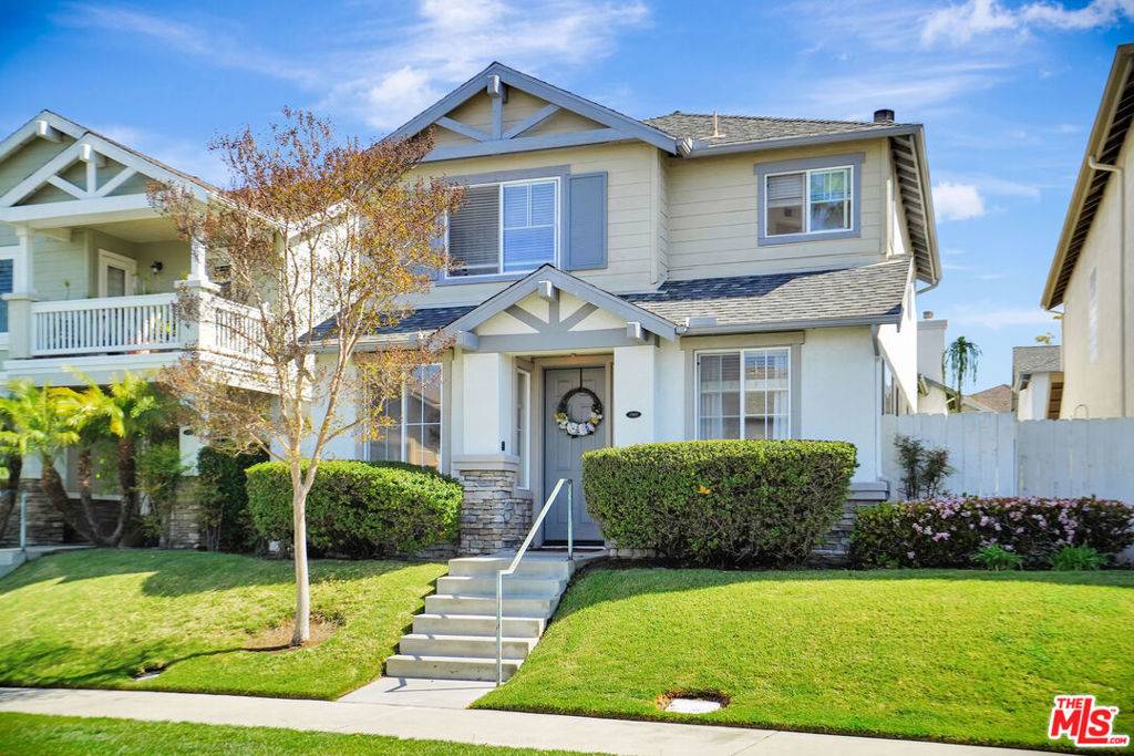 Carson, CA 90746,17605 Holly DR