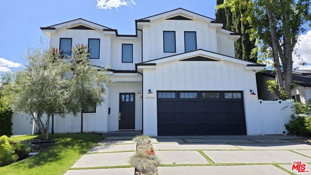 Encino, CA 91316,18026 Valley Vista BLVD