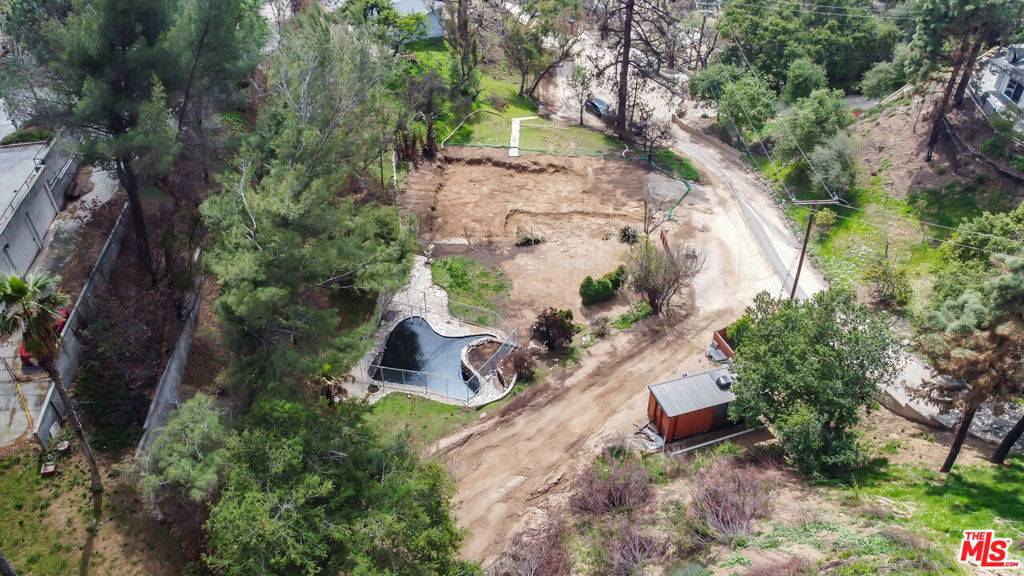 Altadena, CA 91001,1611 Woodglen LN
