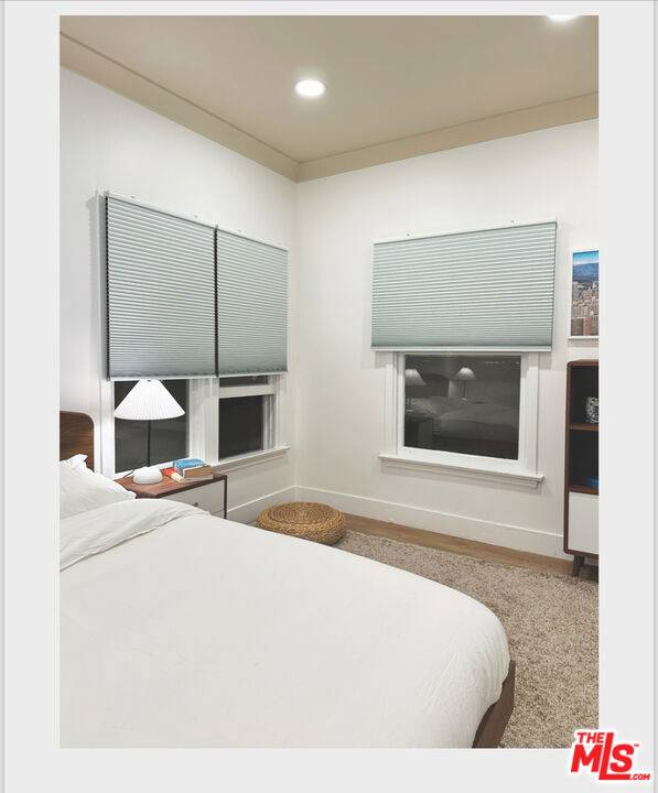 Los Angeles, CA 90036,636 N Cochran AVE #308