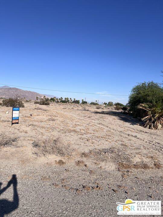 Thermal, CA 92274,1363 Windward AVE