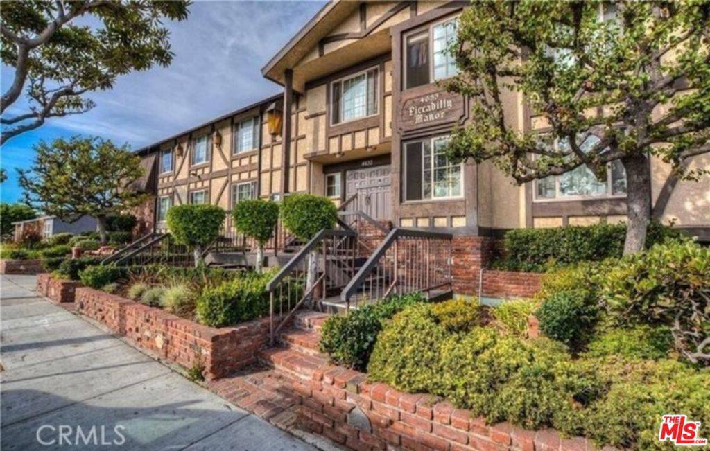 Lawndale, CA 90260,4633 Marine AVE #223