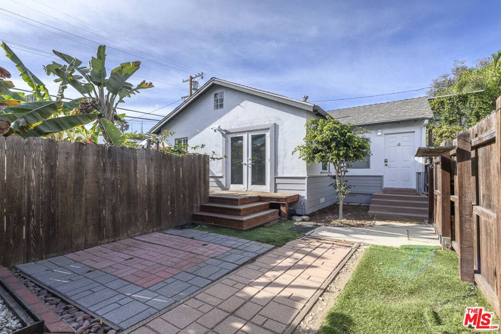 Santa Monica, CA 90404,1824 10th ST