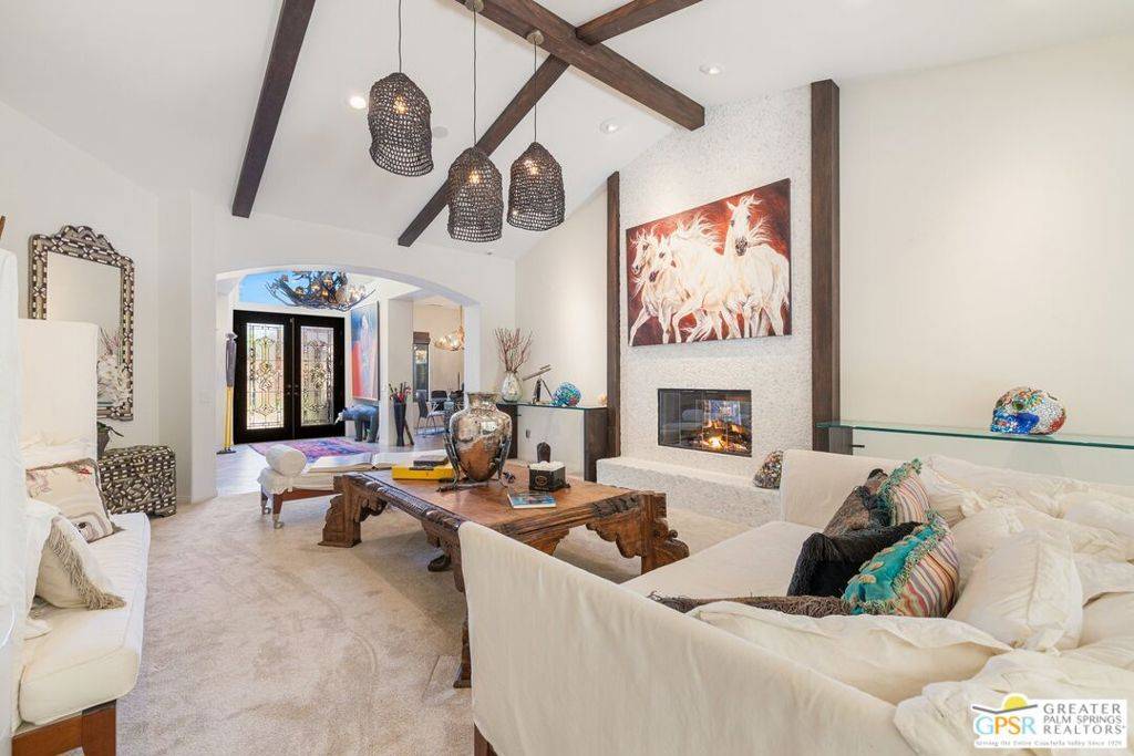 Rancho Mirage, CA 92270,7 Chopin CT