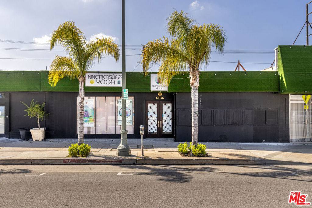 Los Angeles, CA 90035,6144 W Pico BLVD