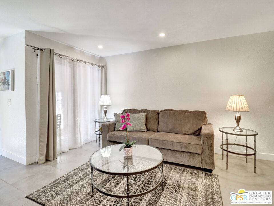 Palm Springs, CA 92262,2825 N Los Felices RD #108