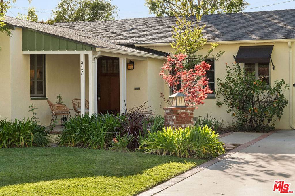 Glendale, CA 91202,917 Highland AVE