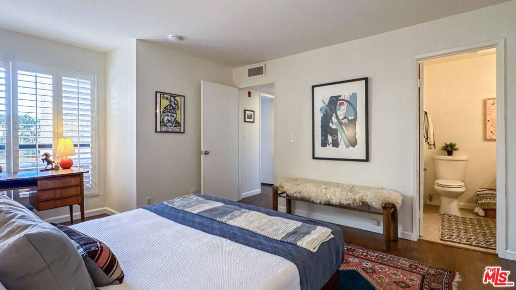 Los Angeles, CA 90042,4499 Via Marisol #108A