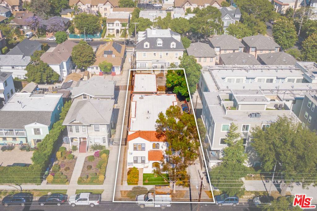 Los Angeles, CA 90007,2666 Orchard AVE