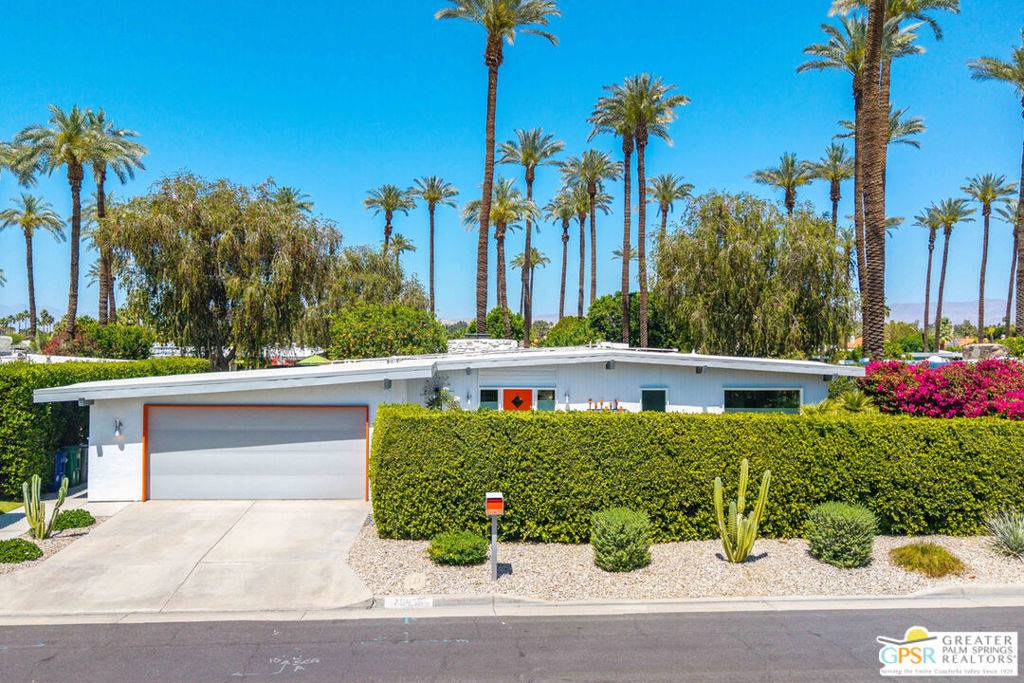 Rancho Mirage, CA 92270,70436 Tamarisk LN