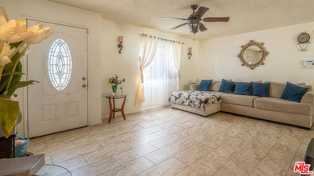 14647 Manzanillo ST Cabazon, CA 92230