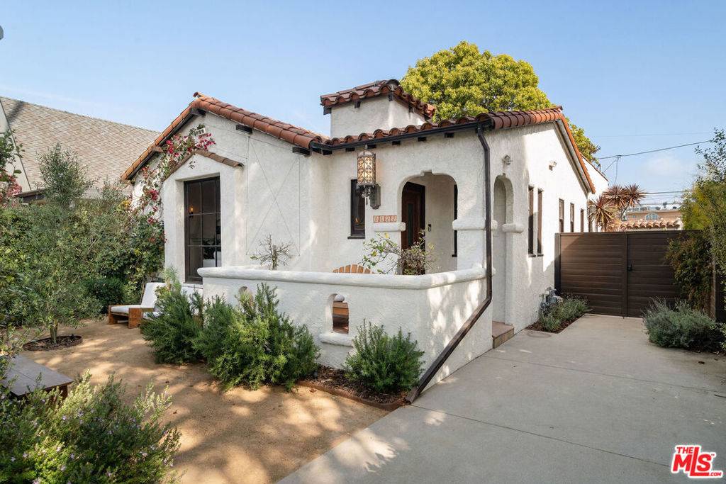 Venice, CA 90291,1122 Grant AVE
