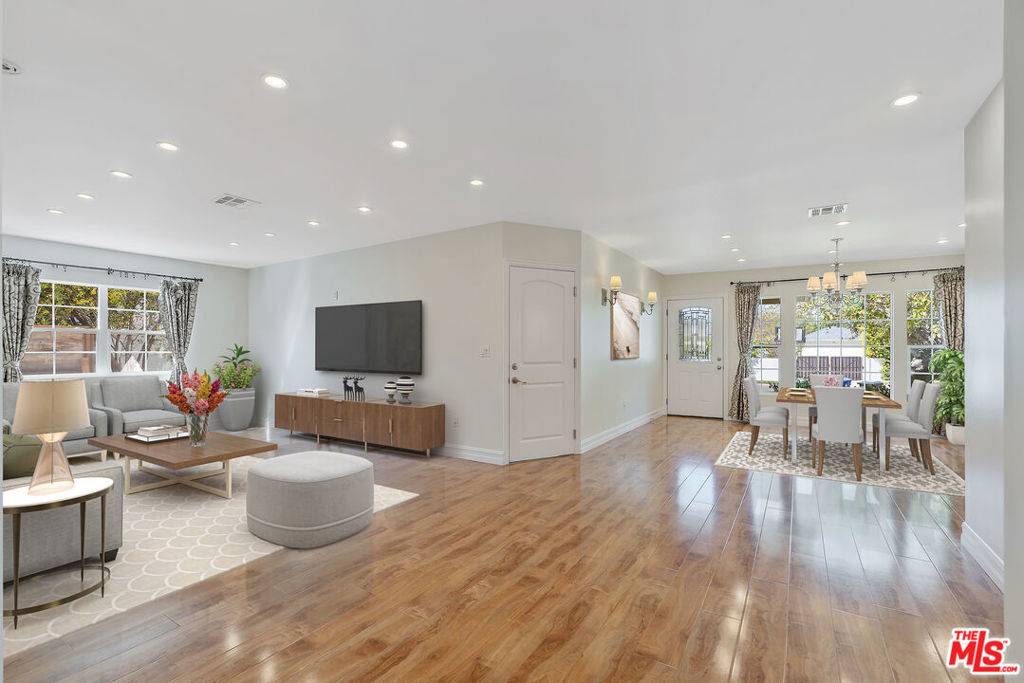 Encino, CA 91316,6378 Bertrand AVE