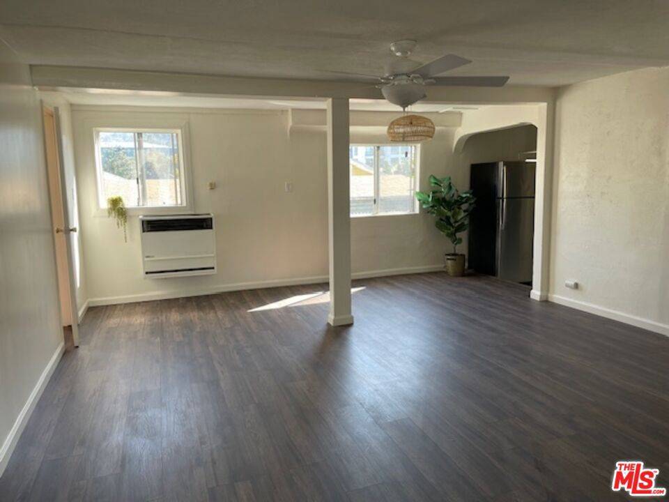 Los Angeles, CA 90027,1306 Talmadge ST