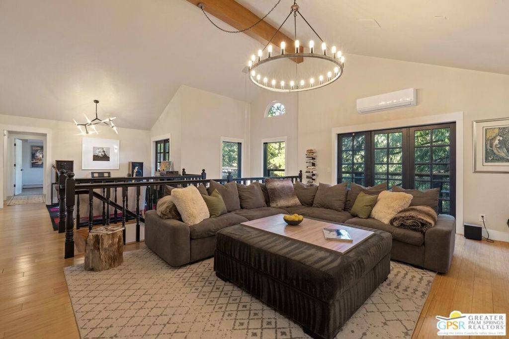 Idyllwild, CA 92549,25575 Big Pine ST