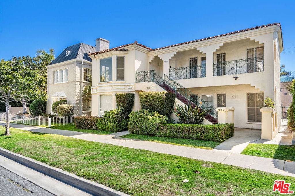 Beverly Hills, CA 90212,9654 W Olympic BLVD
