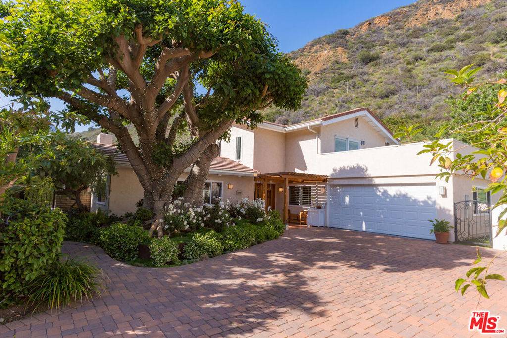 Malibu, CA 90265,5940 Paseo Canyon DR