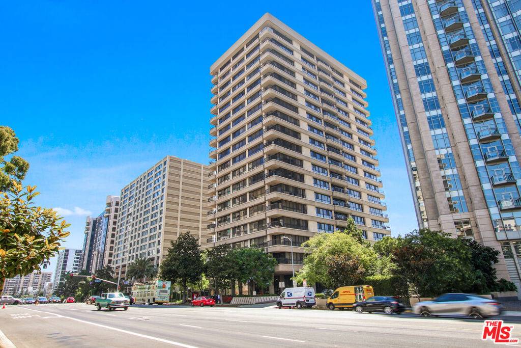 Los Angeles, CA 90024,10750 Wilshire BLVD #201