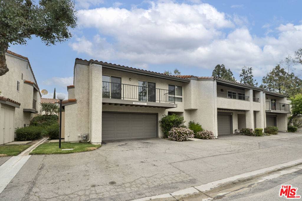 Porter Ranch, CA 91326,19515 Rinaldi ST #54