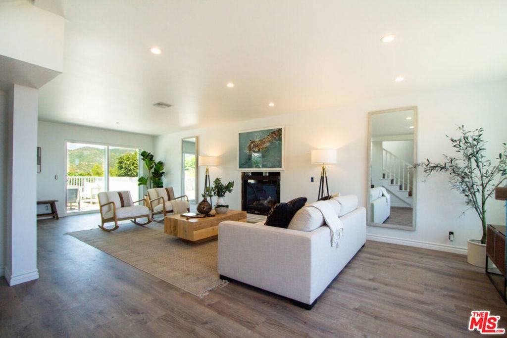 Malibu, CA 90265,26343 Lockwood RD
