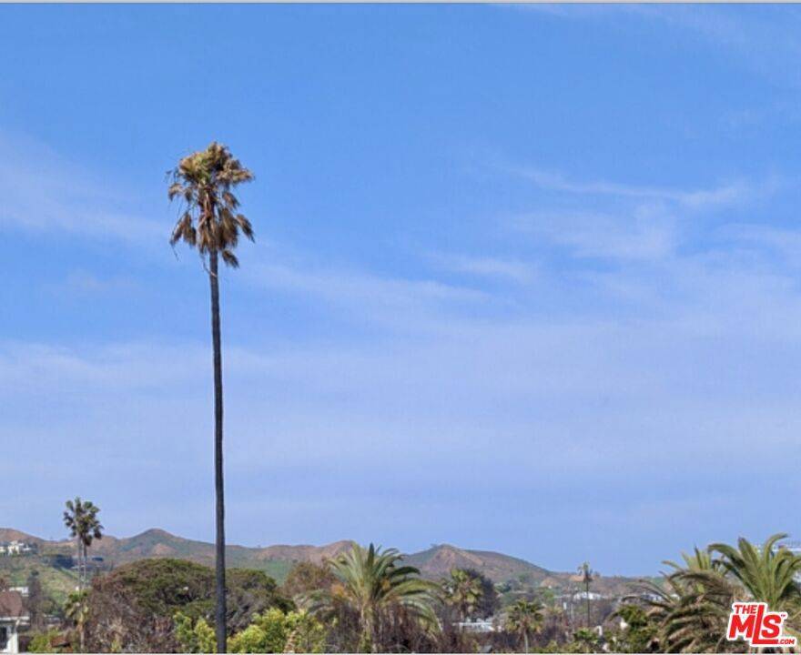 Pacific Palisades, CA 90272,16761 Marquez TER