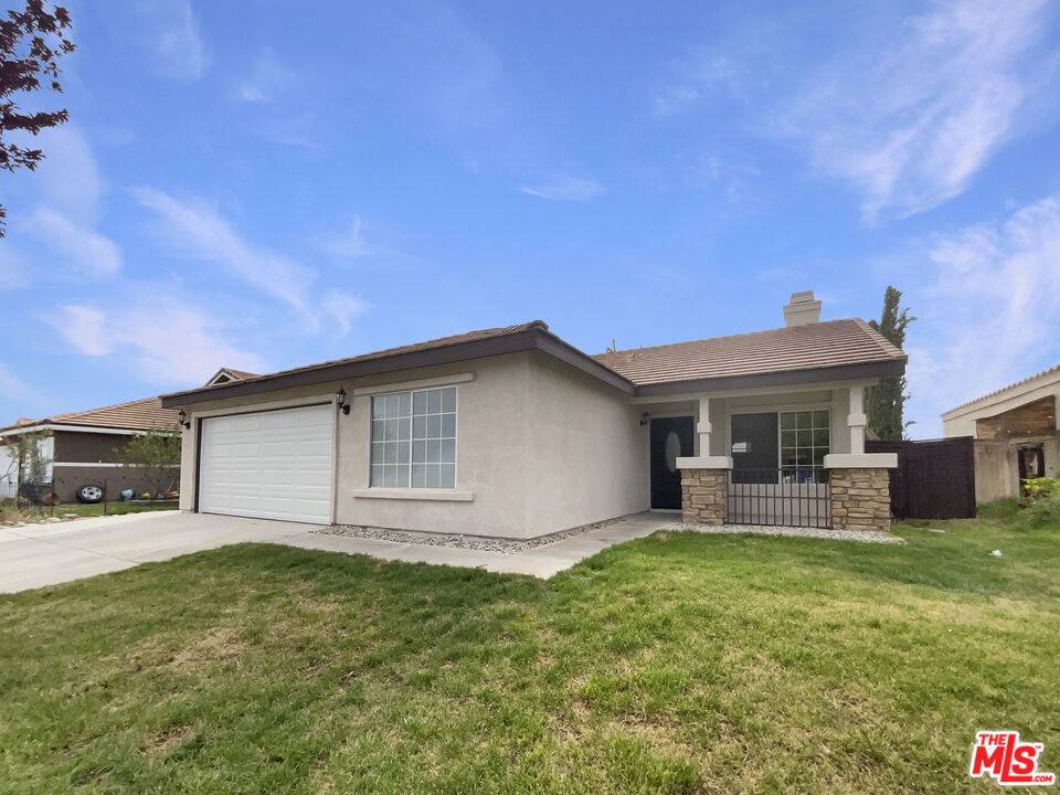 Rosamond, CA 93560,3401 Huron DR