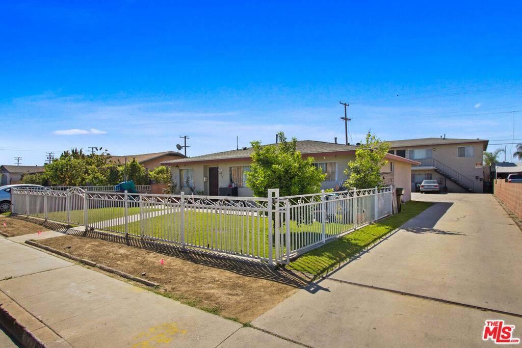 Maywood, CA 90270,4724 E 58th ST