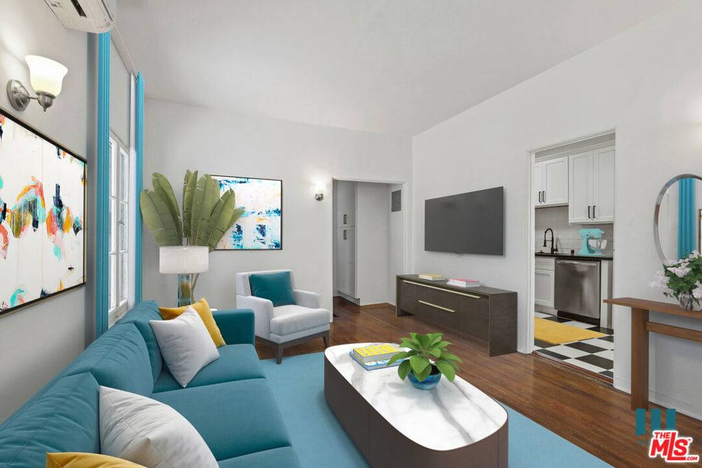 Los Angeles, CA 90048,8433 Blackburn AVE #37-b