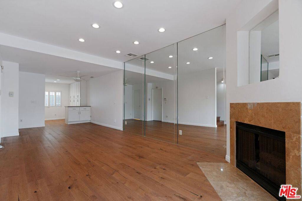 Studio City, CA 91604,4220 Colfax AVE #110