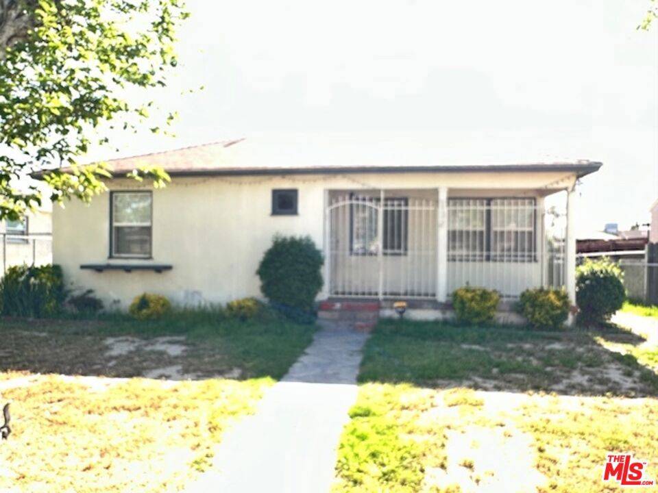 Bakersfield, CA 93304,132 Donna AVE