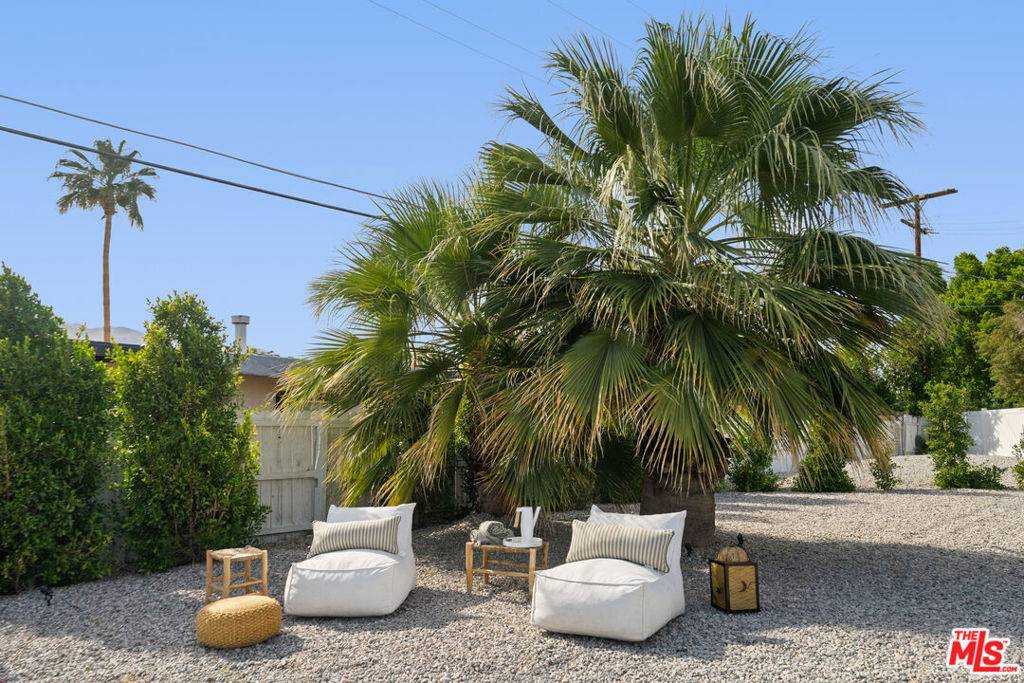 Palm Springs, CA 92262,289 Cerritos DR
