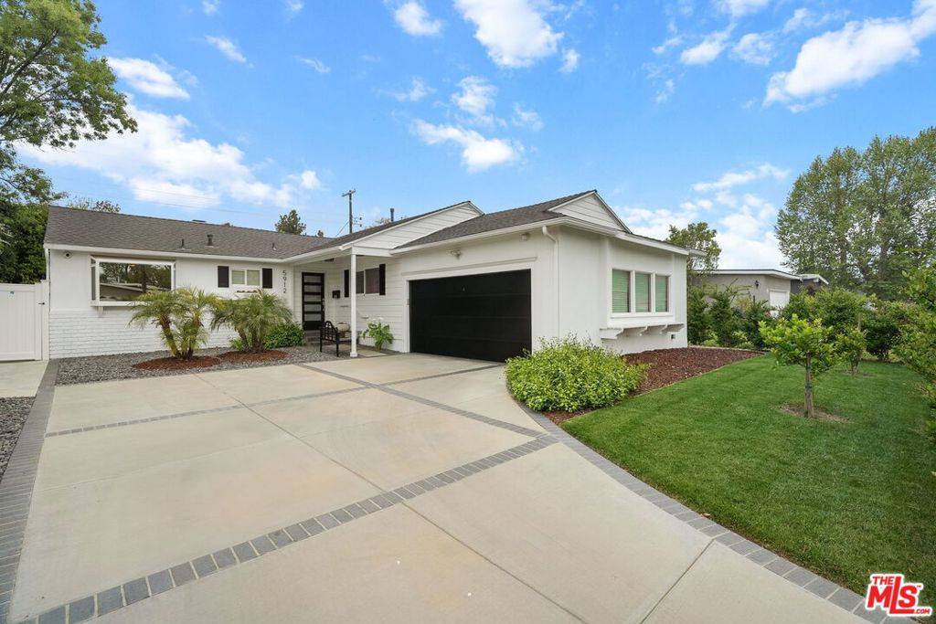 Encino, CA 91316,5912 Ostrom AVE