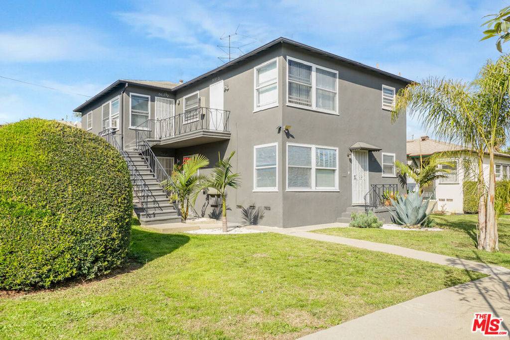 Los Angeles, CA 90045,8819 Reading AVE