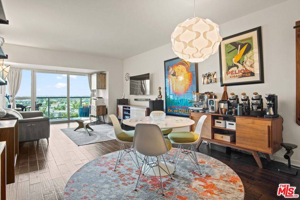 Marina Del Rey, CA 90292,13700 Marina Pointe DR #809