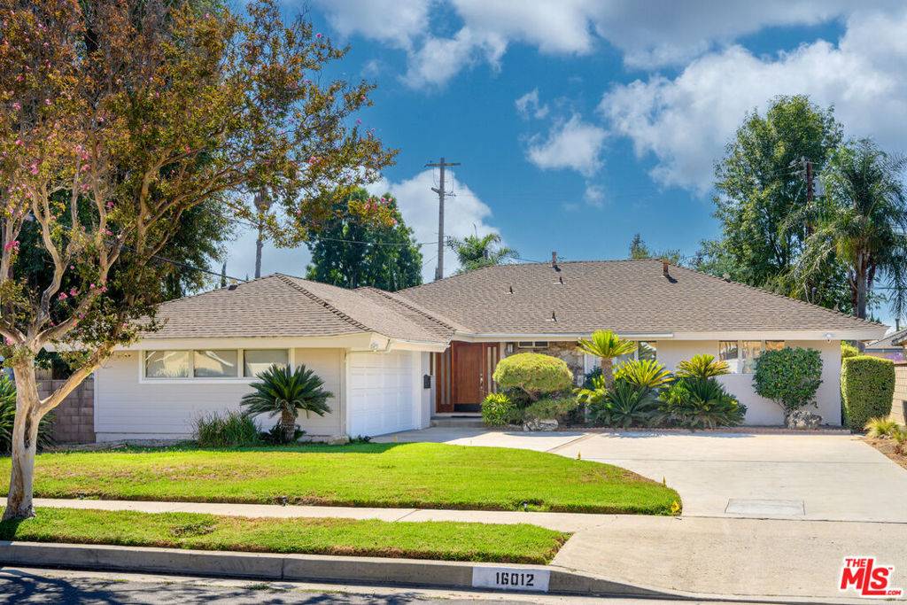 North Hills, CA 91343,16012 Acre ST