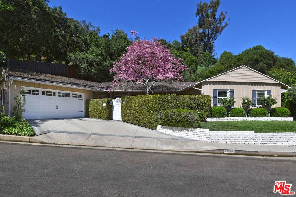 Sherman Oaks, CA 91403,3853 Stone Canyon AVE