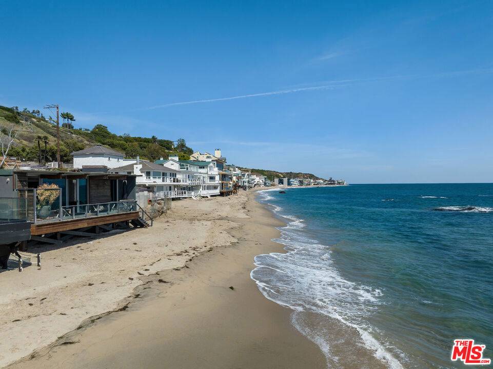 Malibu, CA 90265,24956 Malibu RD