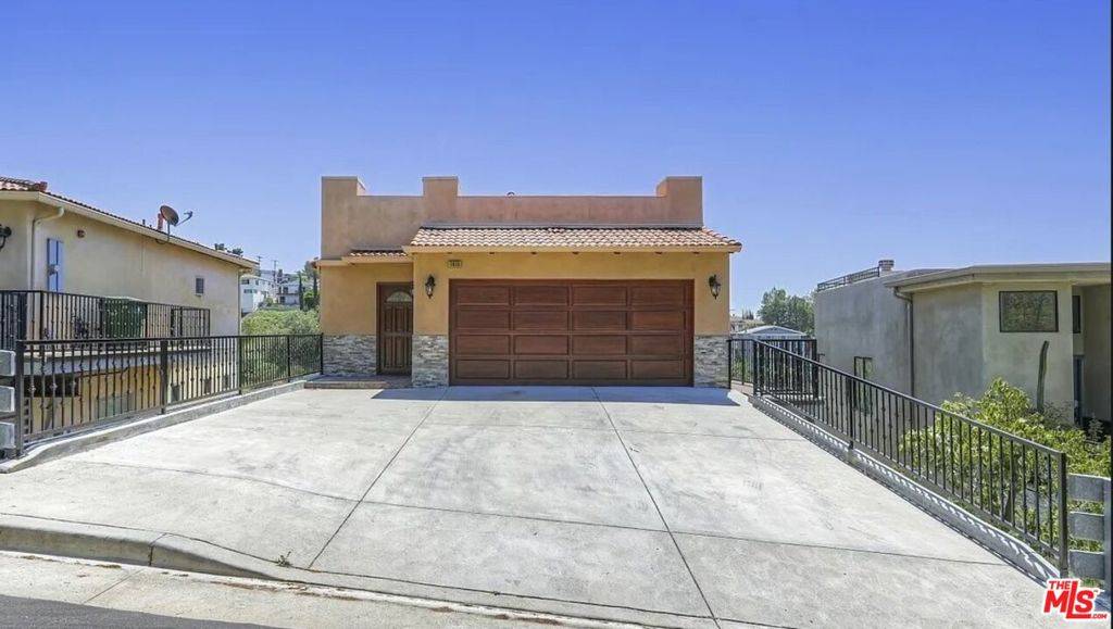 Los Angeles, CA 90065,3610 Parrish AVE