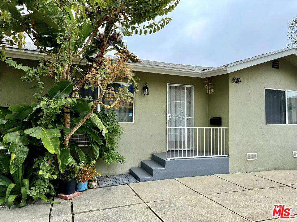 West Hollywood, CA 90069,628 N Westbourne DR
