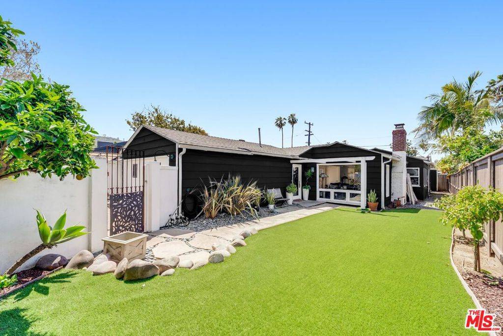 La Jolla, CA 92037,8176 La Jolla Shores DR