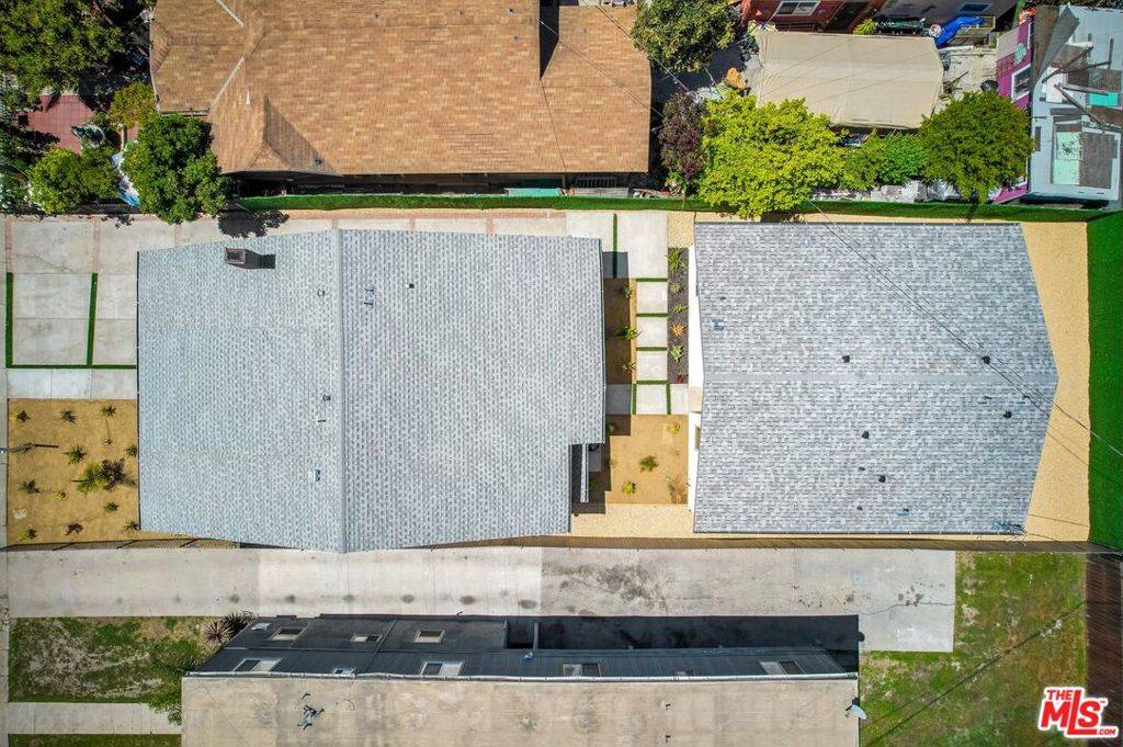 Los Angeles, CA 90043,3127 W 60th ST