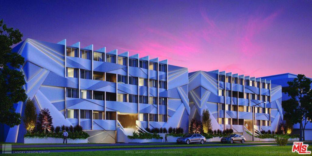 Beverly Hills, CA 90212,137 S Maple DR #204